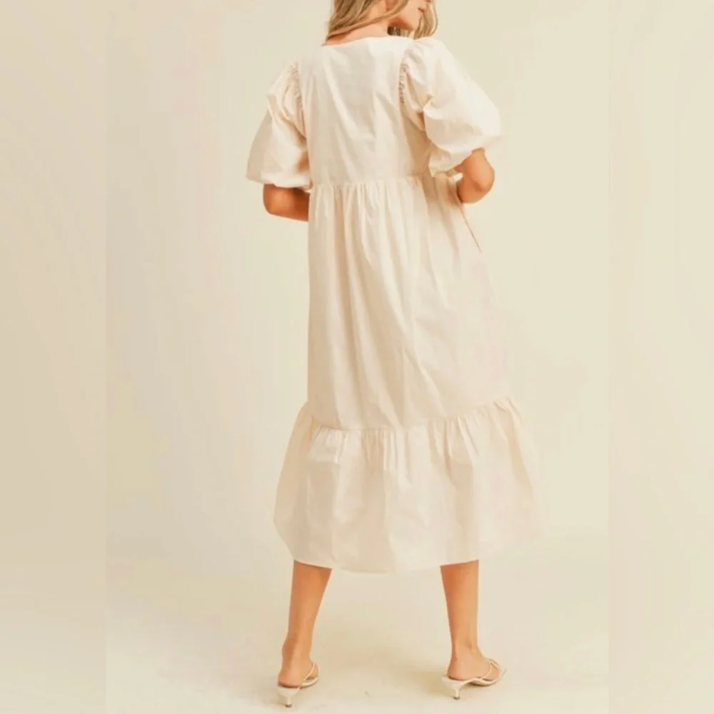 Balloon Sleeve Midi Dress, with side pockets and double layer. - Picture 3 of 9